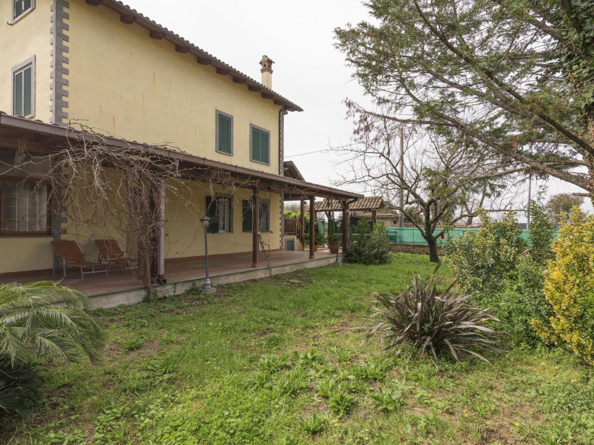 Vakantiehuis Lungo L'ardeatina By Interhome